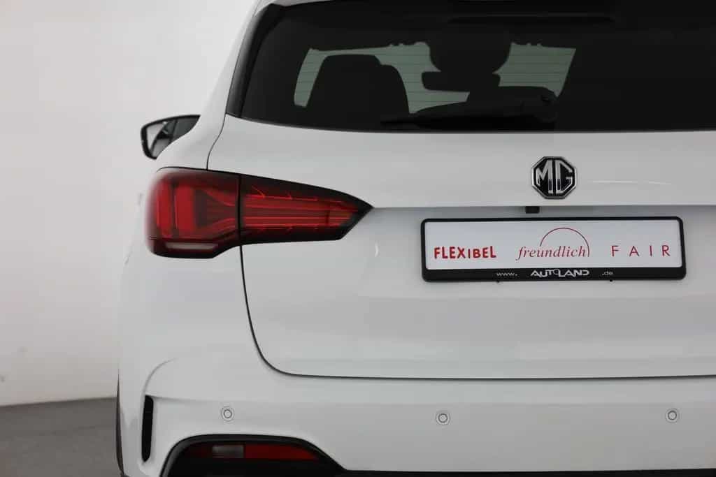 MG HS 1.5 T-GDI Luxury Aut. LED ACC Navi 360° Pano 03/2024-photo-29