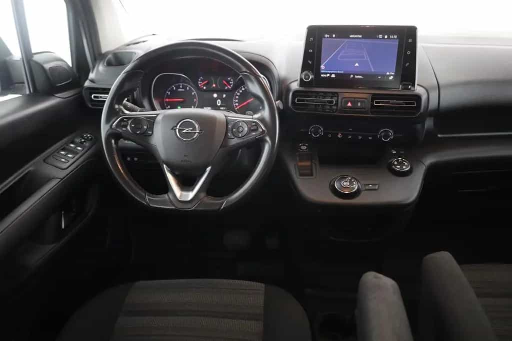 Opel Combo 1.2 Life E Elegance Aut. 360° Kamera Navi 08/2021-photo-9