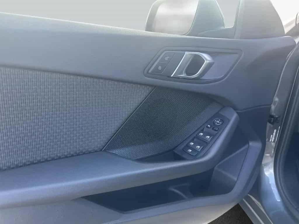 BMW 118 i Advantage LED* Head-Up* SHZ* 05/2021-photo-20