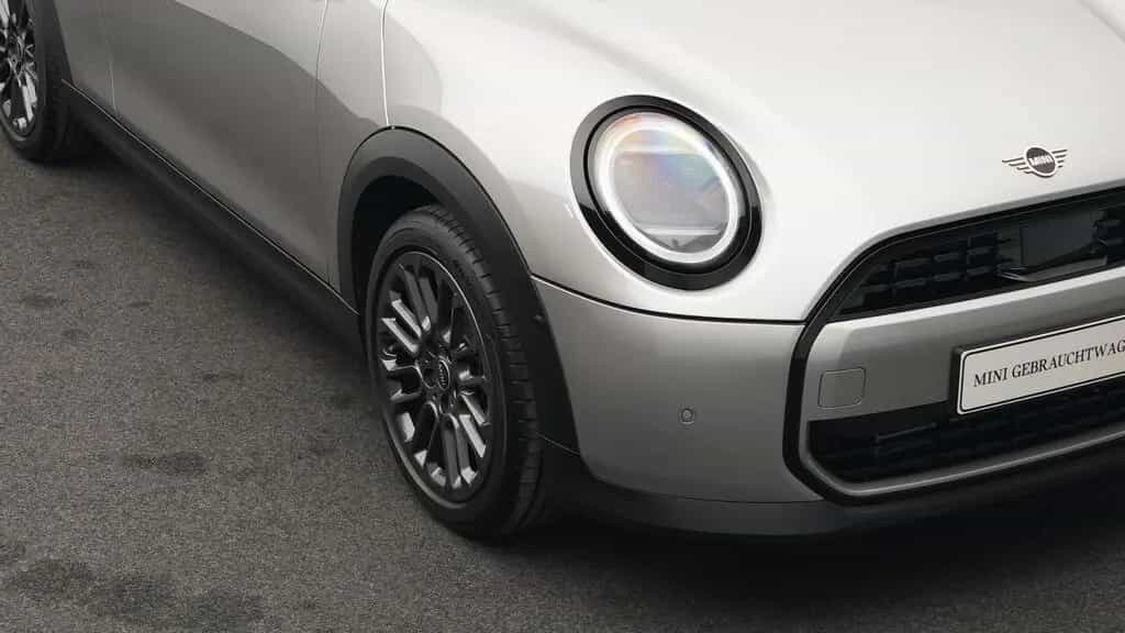 MINI Cooper C 04/2025-photo-23