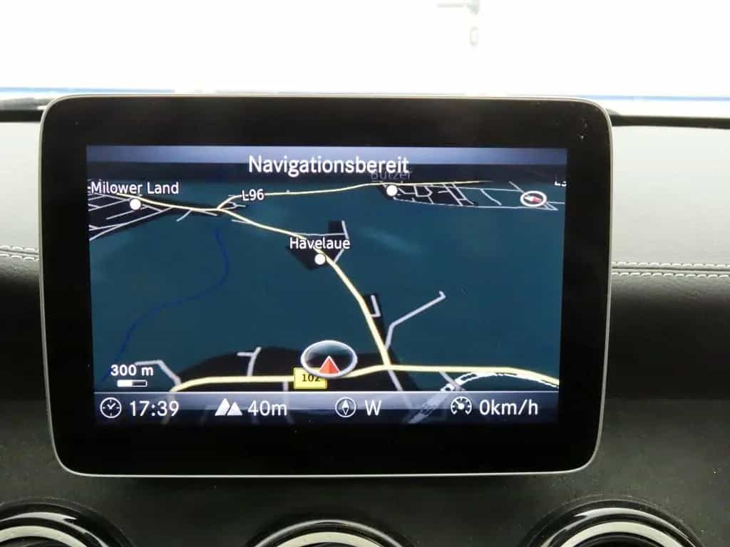 Mercedes-Benz A-Class 250 Aut AMG Line Edition Pano+LED+AMG Optik 05/2018-photo-27