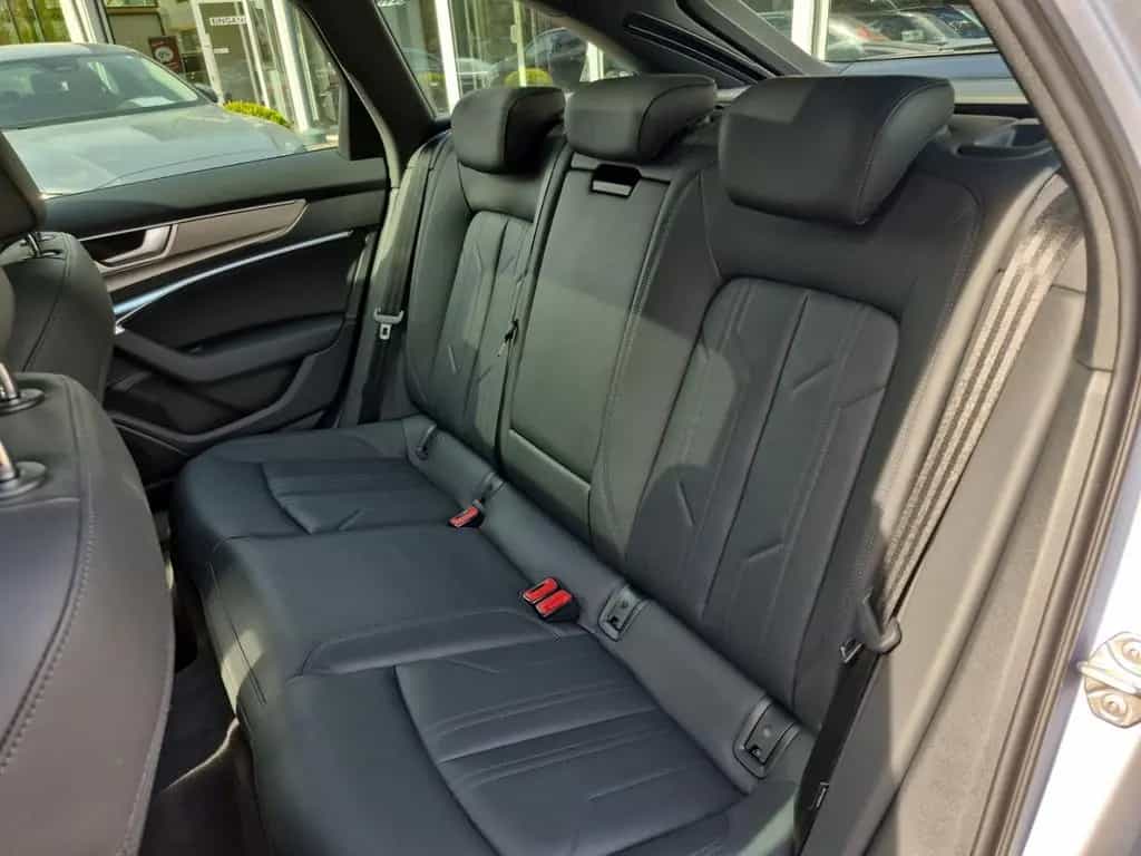 Audi A6 Avant 40 TDI quattro sport Pano Leder AHK 06/2023-photo-26
