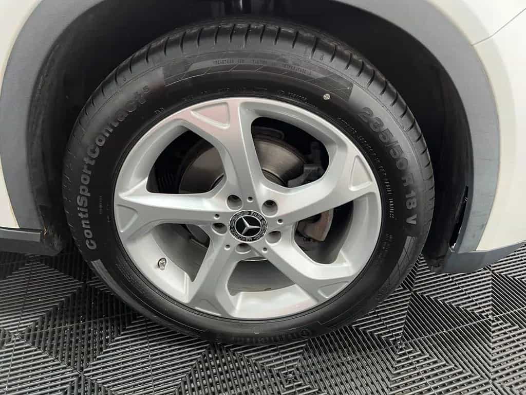Mercedes-Benz GLA-Class 180 Urban *Autom *LED-SW *Pano *DAB 07/2019-photo-13