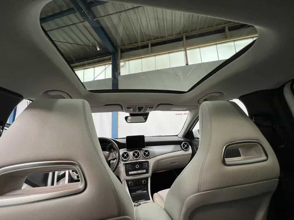 Mercedes-Benz GLA-Class 180 Urban *Autom *LED-SW *Pano *DAB 07/2019-photo-30