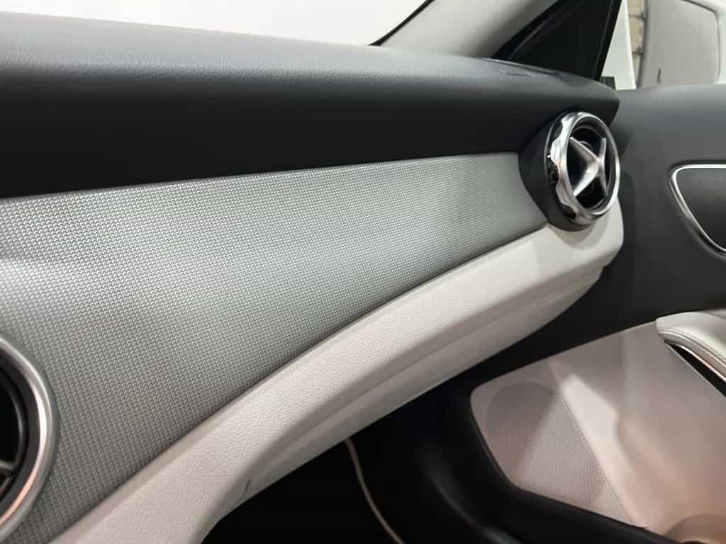 Mercedes-Benz GLA-Class 180 Urban *Autom *LED-SW *Pano *DAB 07/2019-photo-35