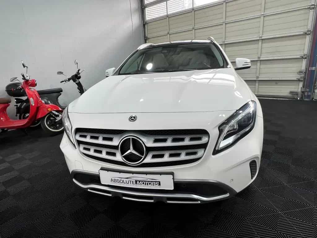 Mercedes-Benz GLA-Class 180 Urban *Autom *LED-SW *Pano *DAB 07/2019-photo-9