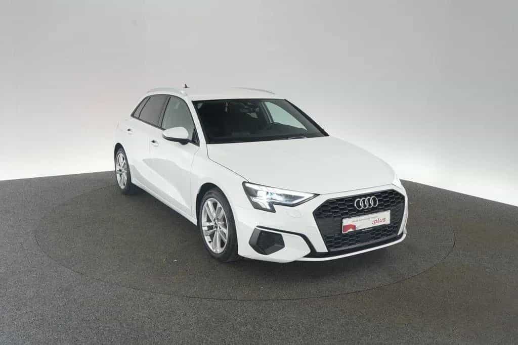 Audi A3 Sportback 35 TDI S tronic LED ACC Navi 07/2022-photo-6