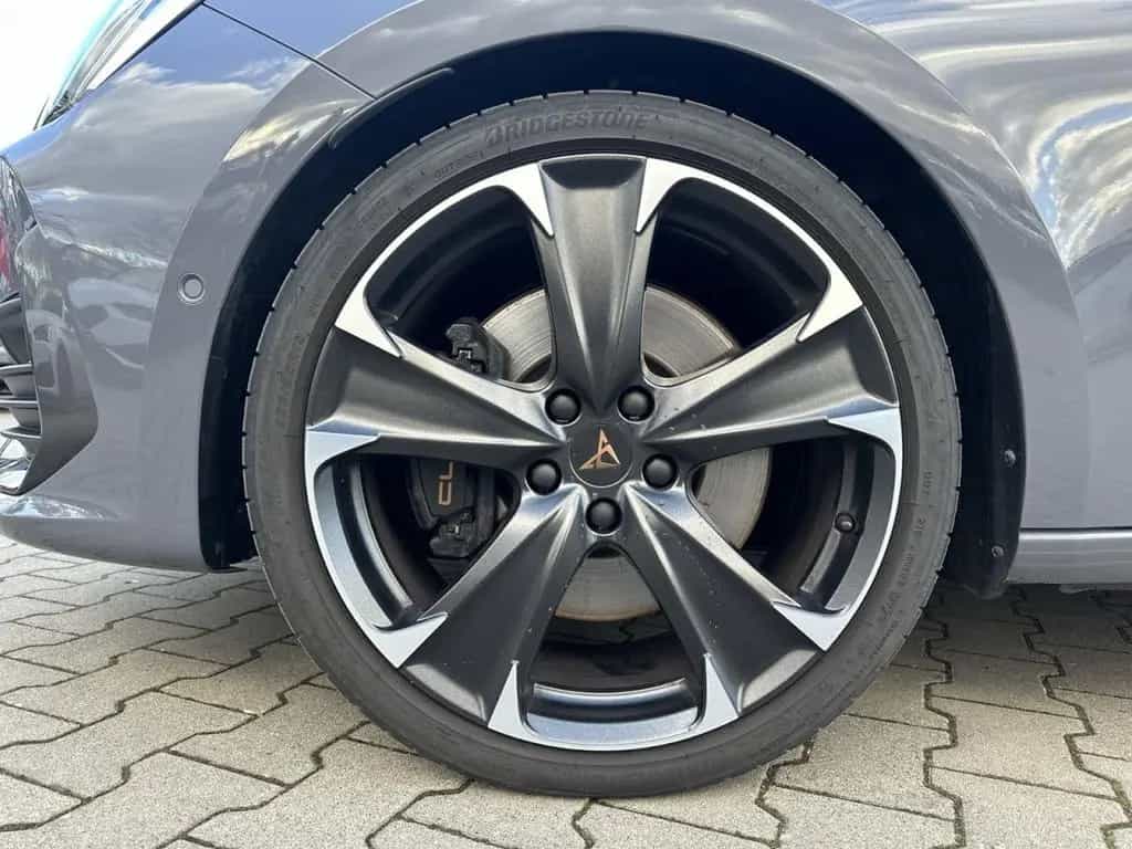Cupra Leon VZ 2.0 TSI 245 PS DSG 03/2024-photo-15