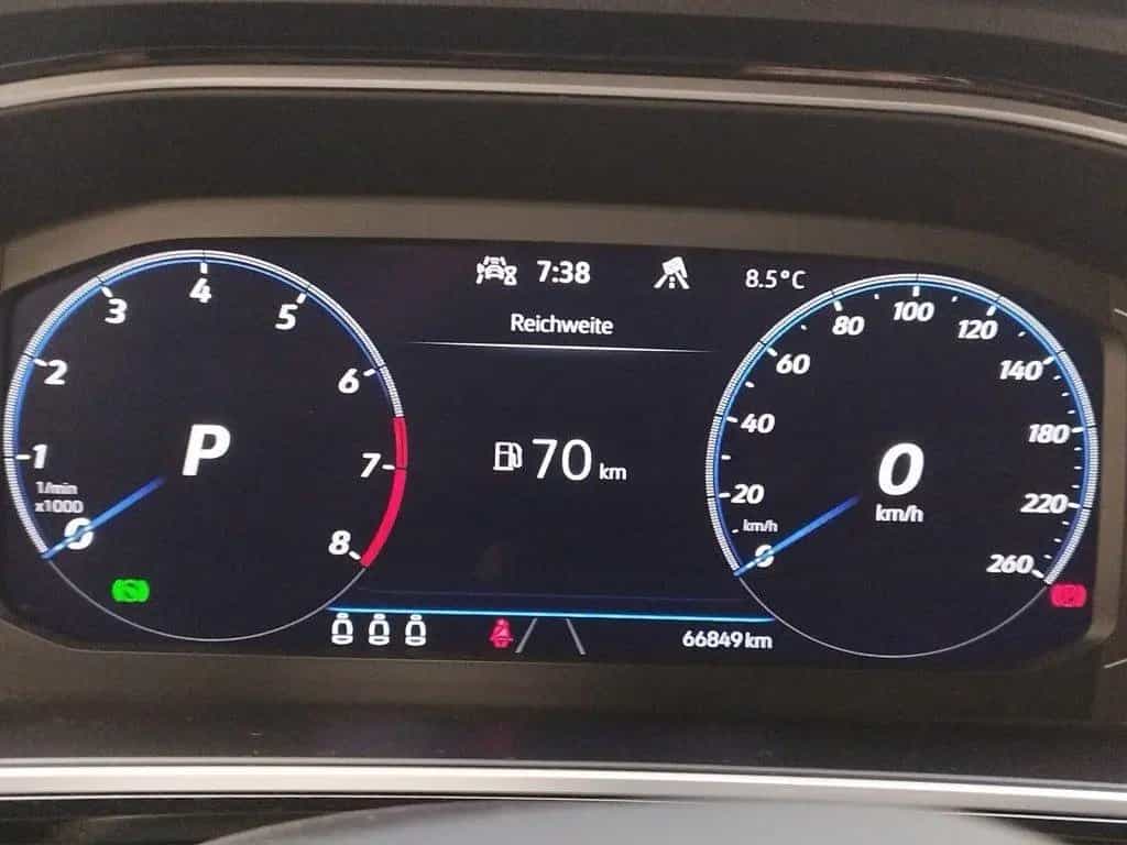Volkswagen T-Roc 2.0 TSI R-Line DSG 4-Motion 05/2022-photo-12