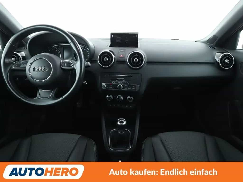 Audi A1 1.4 TFSI Sport*NAVI*XENON*TEMPO*PDC* 11/2017-photo-11