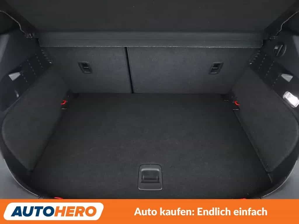 Audi A1 1.4 TFSI Sport*NAVI*XENON*TEMPO*PDC* 11/2017-photo-17