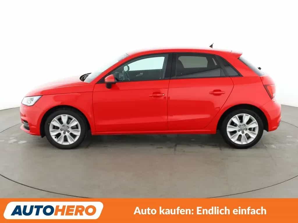 Audi A1 1.4 TFSI Sport*NAVI*XENON*TEMPO*PDC* 11/2017-photo-2