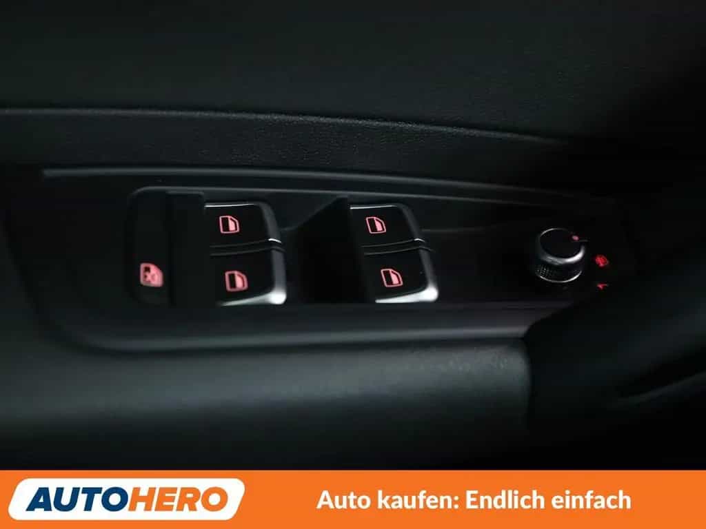 Audi A1 1.4 TFSI Sport*NAVI*XENON*TEMPO*PDC* 11/2017-photo-26