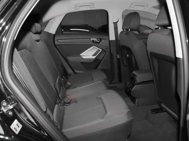Audi Q3 Sportback 45 TFSI quattro AHK ACC SHZ Navi+ K 08/2022-photo-6