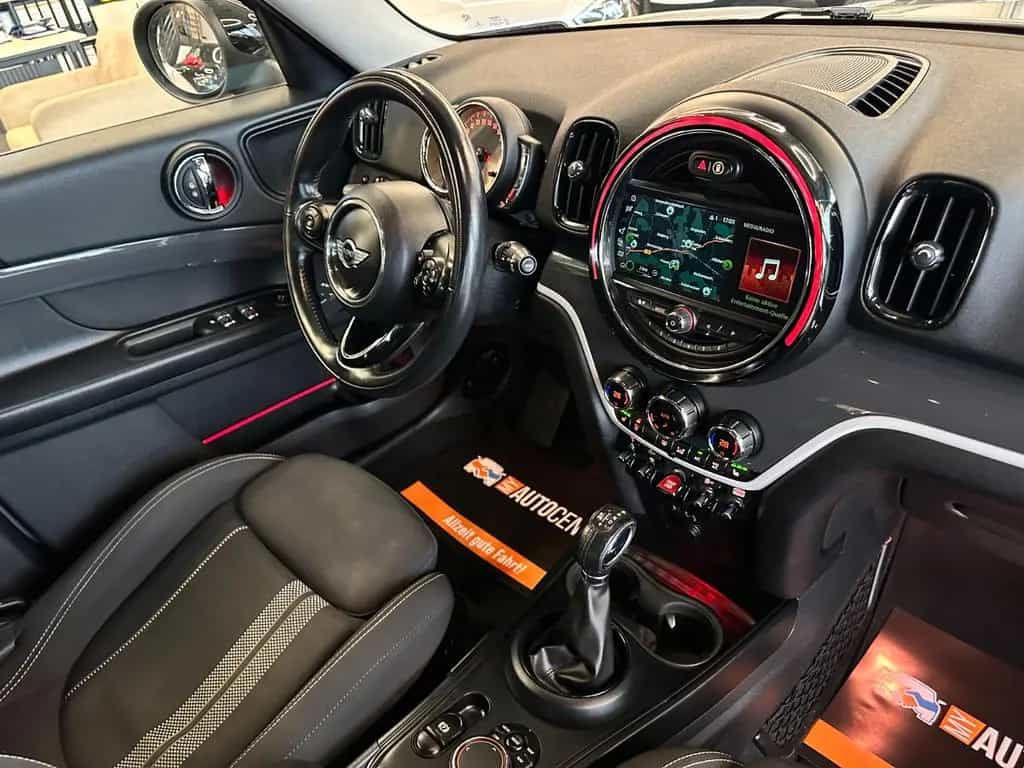 MINI Countryman S (Cooper) Countryman S *Led*Soundsystem*Navi* 09/2017-photo-21