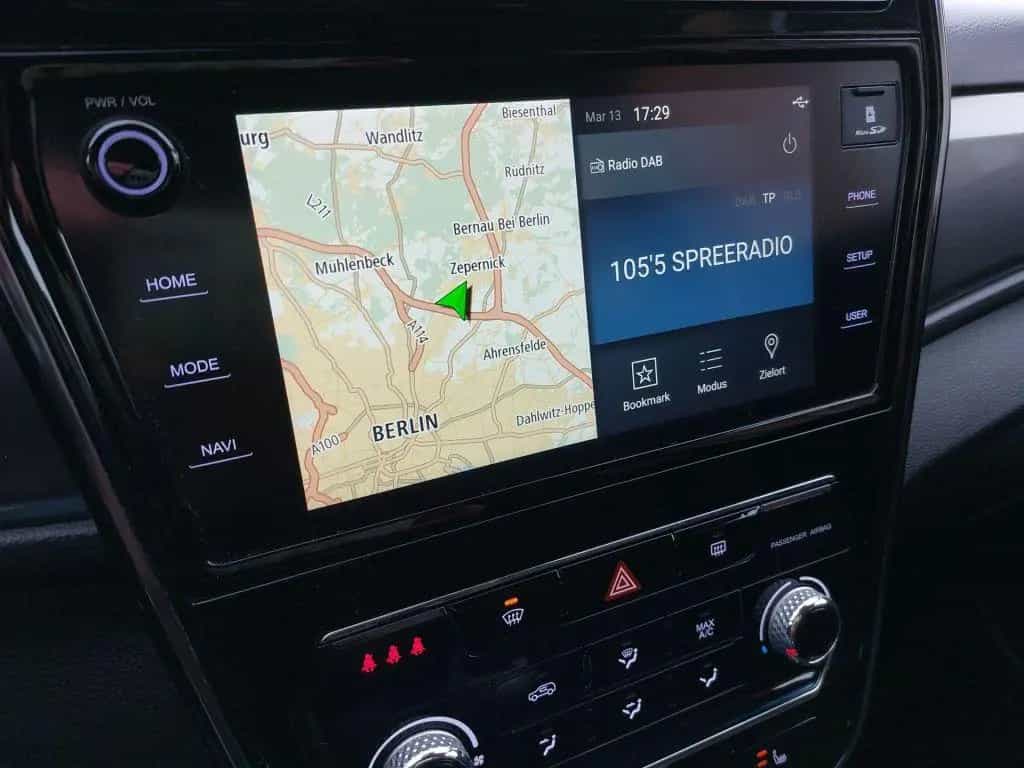 Ssangyong Tivoli 1.5 T-GDI SHZ KAM CarPlay 10/2019-photo-12