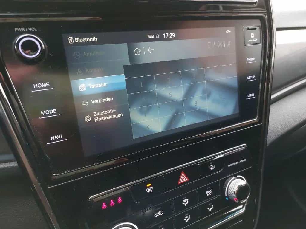 Ssangyong Tivoli 1.5 T-GDI SHZ KAM CarPlay 10/2019-photo-13