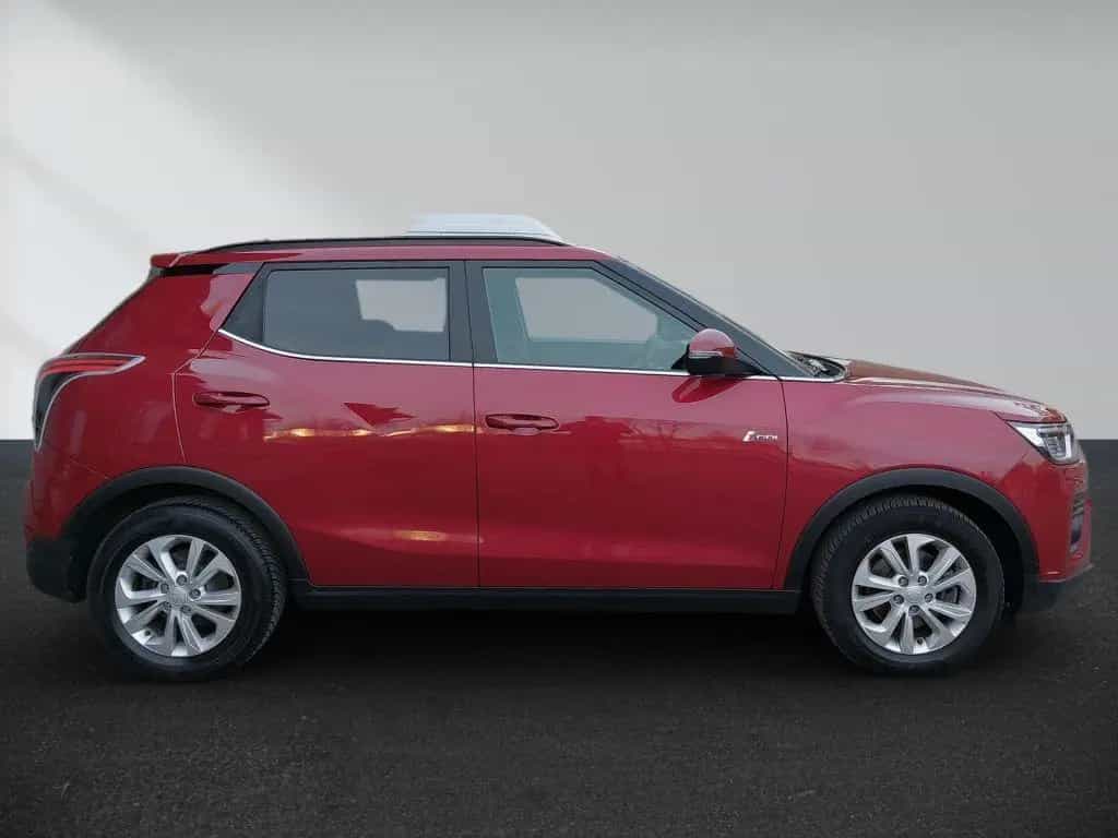 Ssangyong Tivoli 1.5 T-GDI SHZ KAM CarPlay 10/2019-photo-2