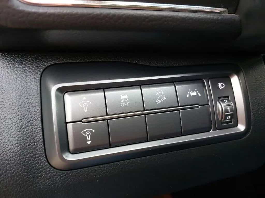 Ssangyong Tivoli 1.5 T-GDI SHZ KAM CarPlay 10/2019-photo-22