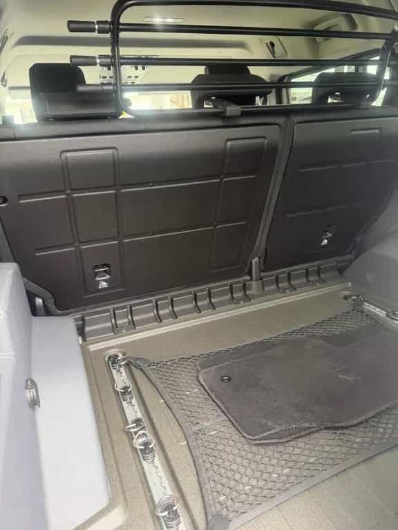 INEOS Grenadier 3.0L Twin-Turbo-Diesel Fieldmaster... 07/2024-photo-11