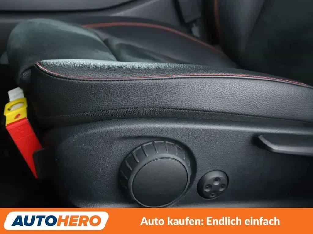 Mercedes-Benz A-Class 200 Aut.*AMG-LINE*BURMESTER*ACC*CAM*PDC*SHZ* 09/2019-photo-29