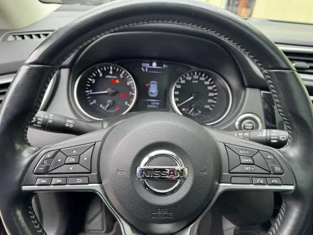 Nissan Qashqai 1.2 DIG-T N-Connecta/AHK/PDC/Navi./SHZG 09/2017-photo-17
