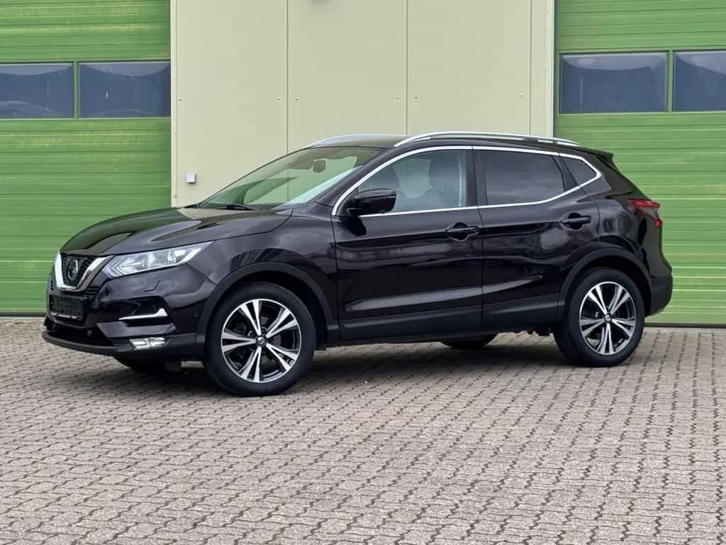 Nissan Qashqai 1.2 DIG-T N-Connecta/AHK/PDC/Navi./SHZG 09/2017-photo-3