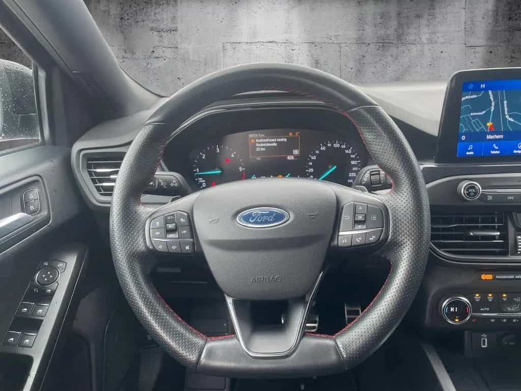 Ford Focus Turnier ST-Line 09/2019-photo-11