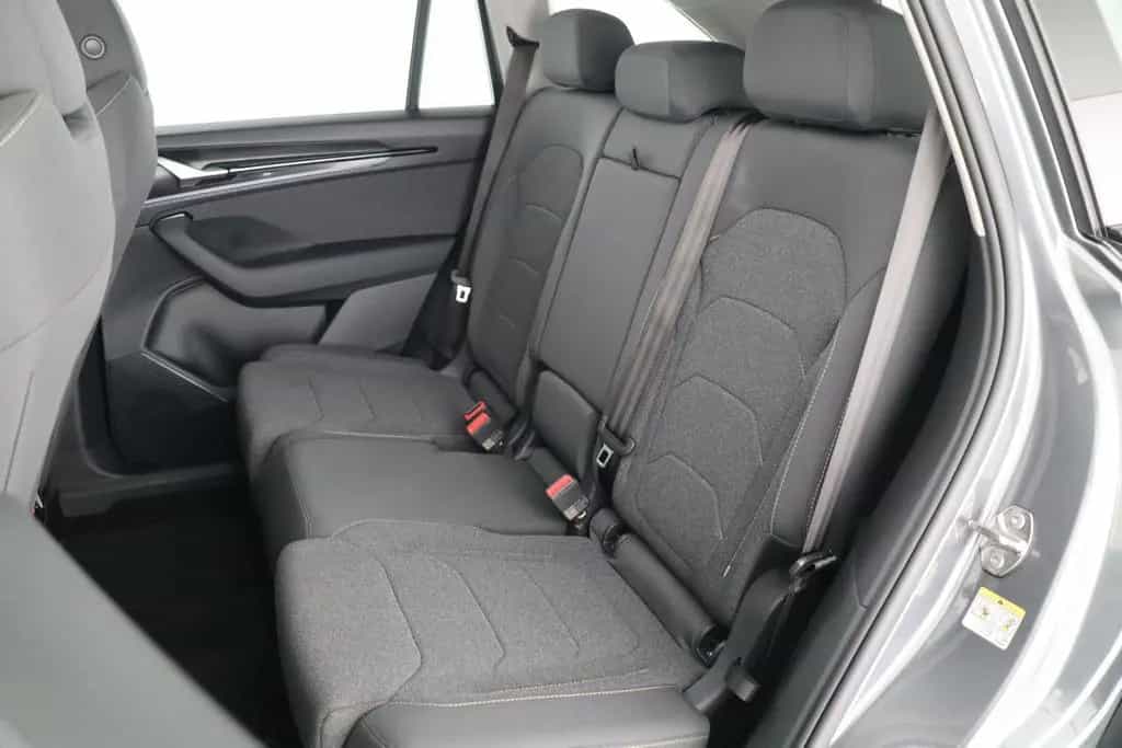 Skoda Kodiaq 2.0TSI DSG 4x4 NAVI + ELEKTR. HECKKLAPPE 06/2025-photo-11