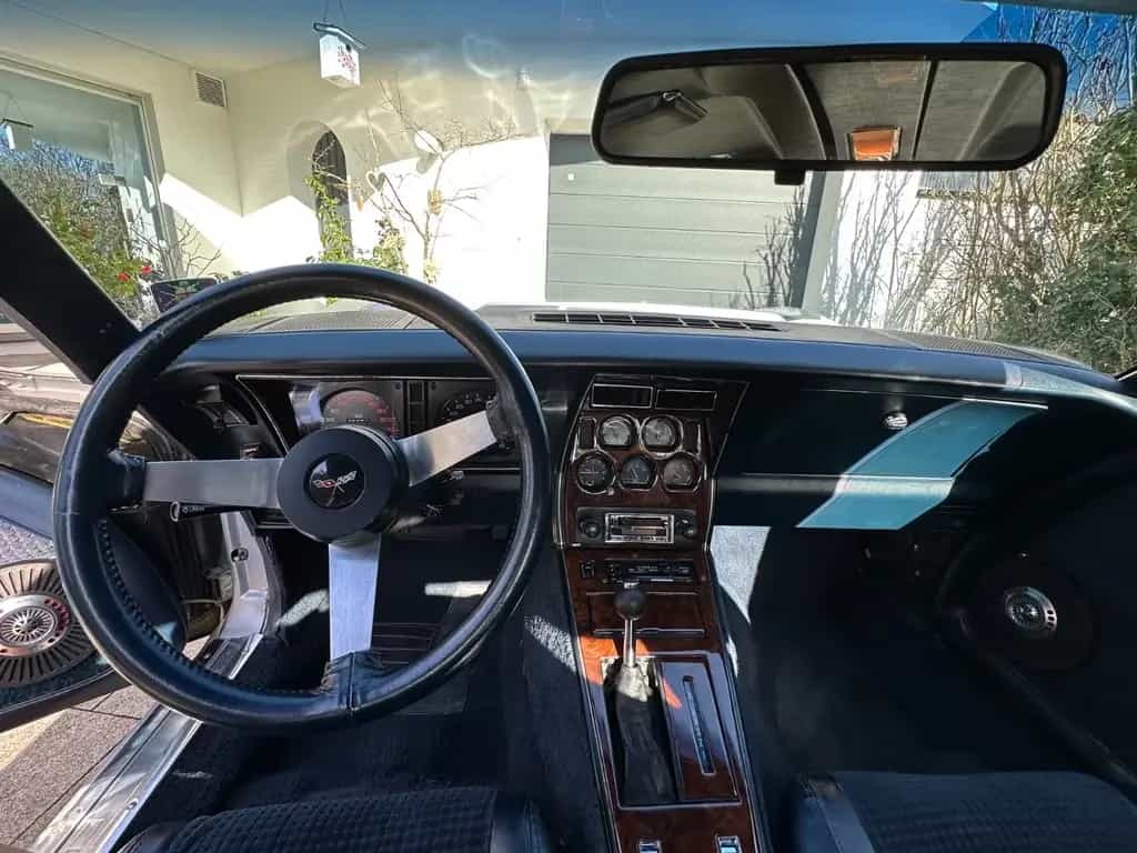 Corvette C3 L-82 09/1979-photo-7