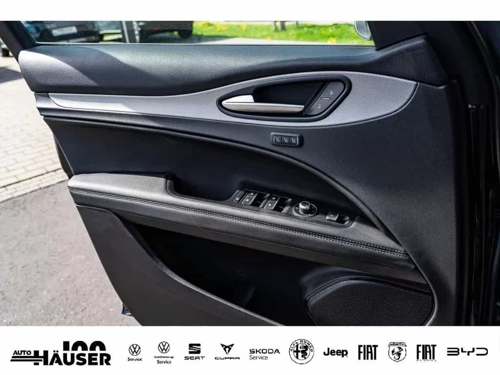 Alfa Romeo Stelvio Veloce 2.2 Diesel Q4 PANO 21ZOLL EL. HEC 11/2024-photo-19