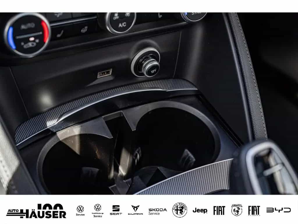 Alfa Romeo Stelvio Veloce 2.2 Diesel Q4 PANO 21ZOLL EL. HEC 11/2024-photo-24