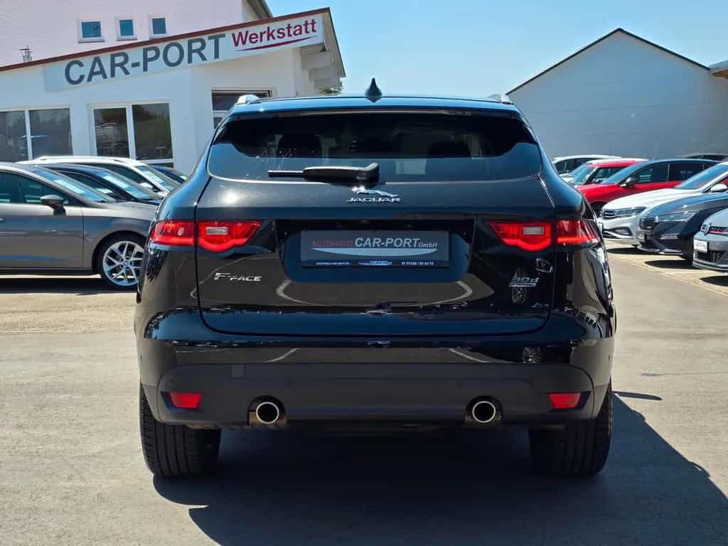 Jaguar F-Pace F-PACE Portfolio AWD| LEDER| NAVI| SHZ 09/2017-photo-1