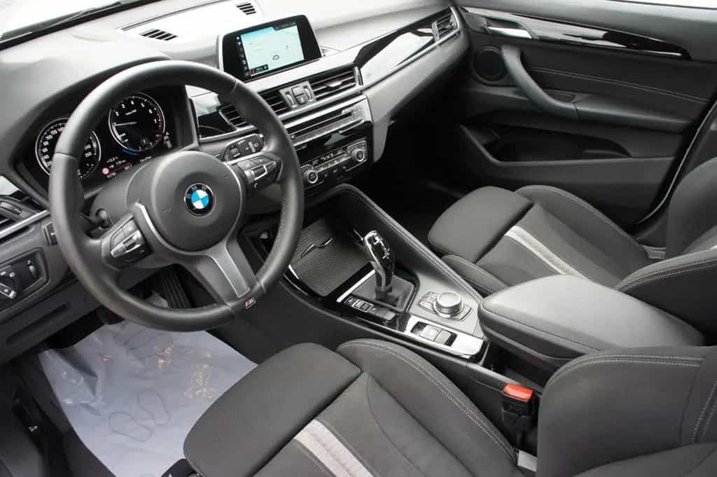 BMW X1 18i sDrive Steptronic Sport-Line *LED*AHK* 02/2019-photo-12