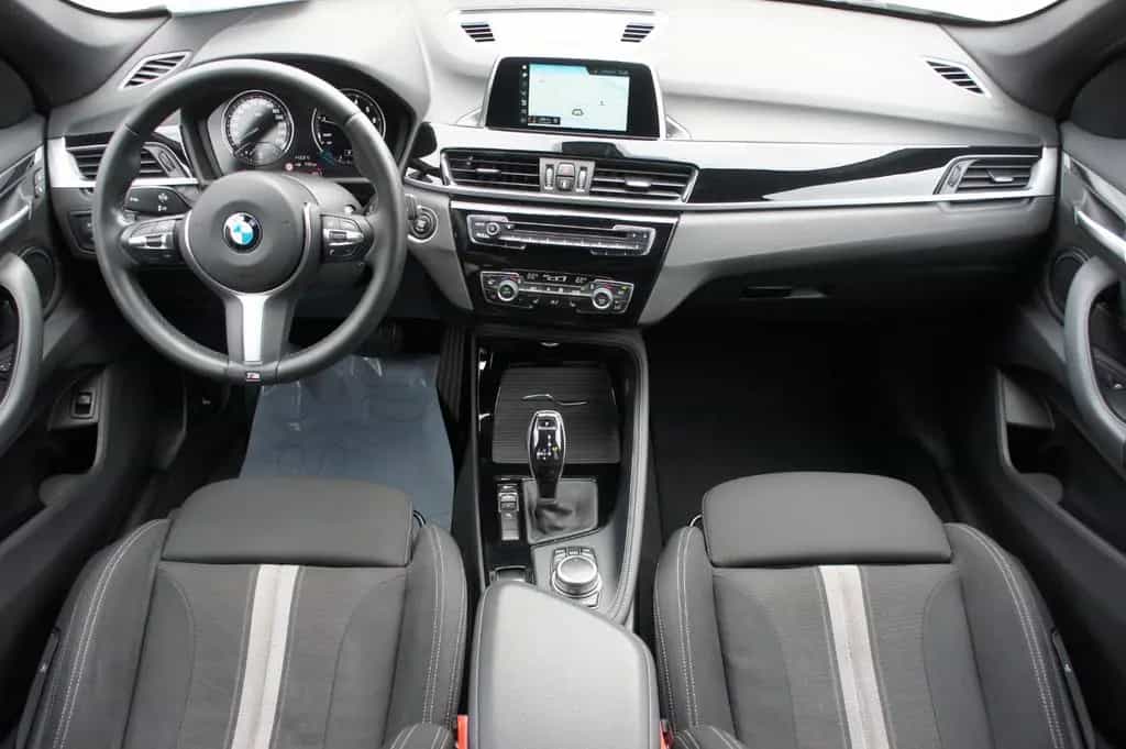 BMW X1 18i sDrive Steptronic Sport-Line *LED*AHK* 02/2019-photo-13