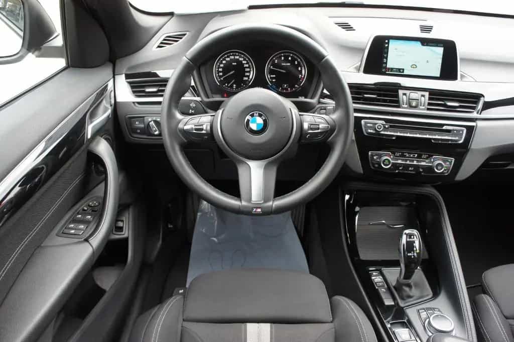 BMW X1 18i sDrive Steptronic Sport-Line *LED*AHK* 02/2019-photo-14