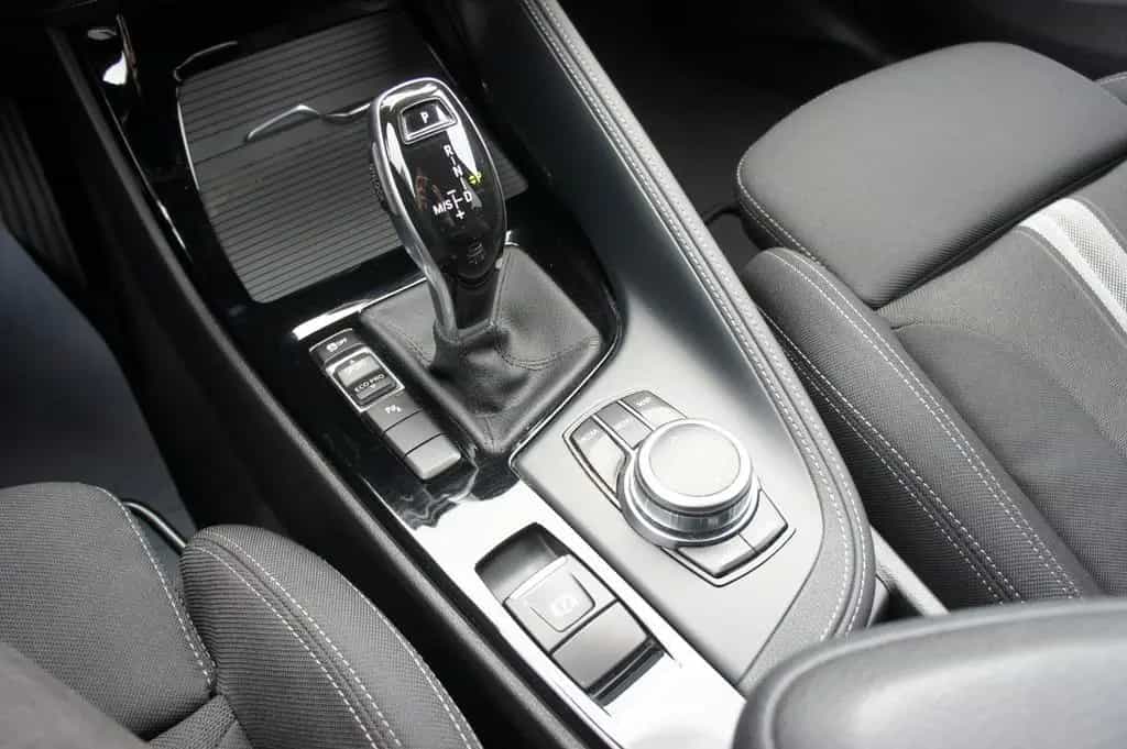 BMW X1 18i sDrive Steptronic Sport-Line *LED*AHK* 02/2019-photo-15