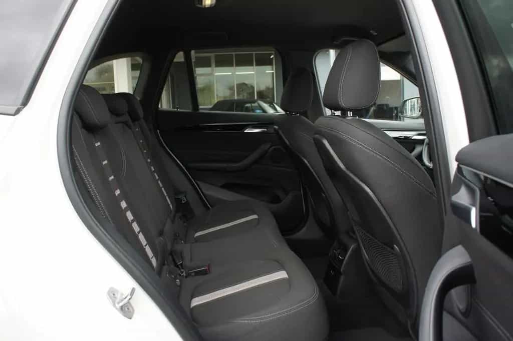 BMW X1 18i sDrive Steptronic Sport-Line *LED*AHK* 02/2019-photo-25