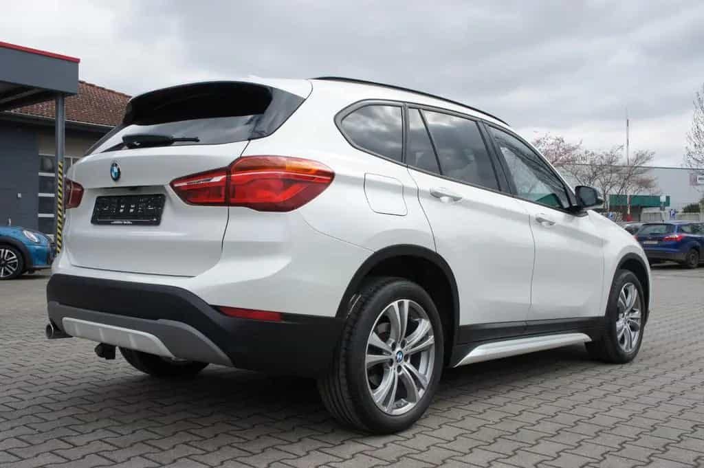 BMW X1 18i sDrive Steptronic Sport-Line *LED*AHK* 02/2019-photo-7