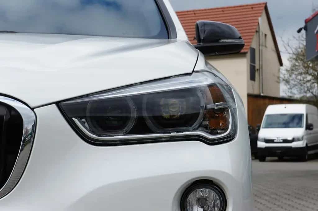 BMW X1 18i sDrive Steptronic Sport-Line *LED*AHK* 02/2019-photo-9