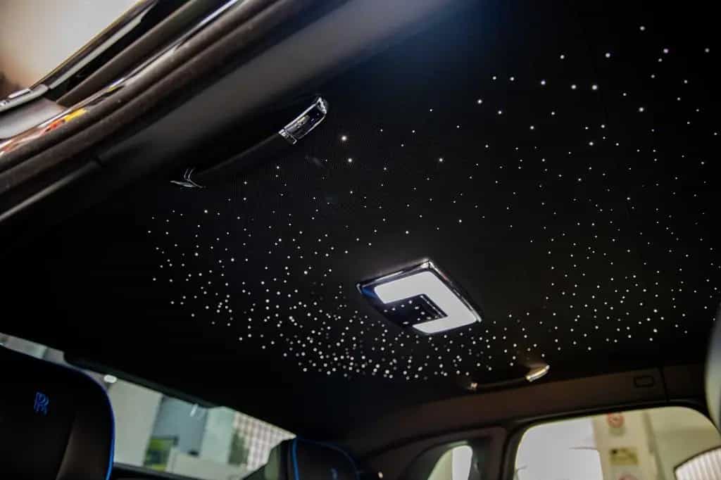 Rolls-Royce Ghost Black Badge - Bespoke - Shooting Star 05/2025-photo-22