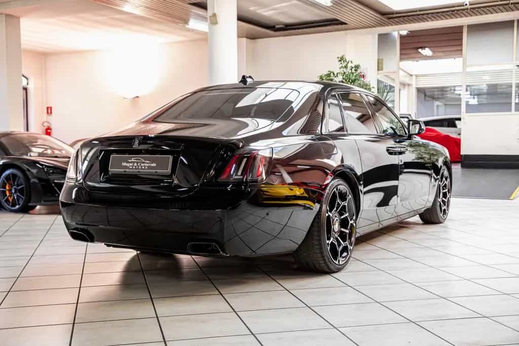 Rolls-Royce Ghost Black Badge - Bespoke - Shooting Star 05/2025-photo-8