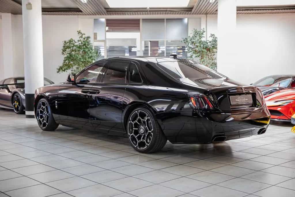 Rolls-Royce Ghost Black Badge - Bespoke - Shooting Star 05/2025-photo-9
