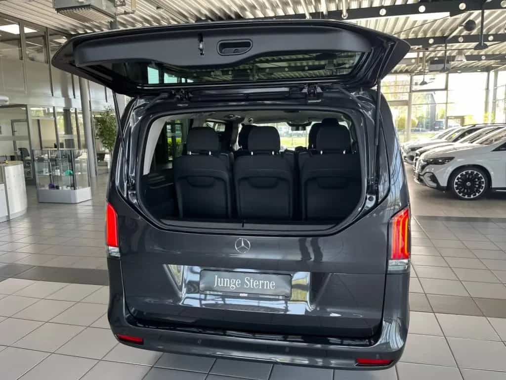 Mercedes-Benz V-Class 220 d STYLE Lang MBUX+Style+MBeam+LED+360+AHK 01/2025-photo-11