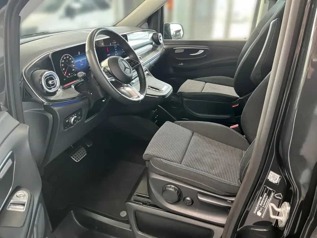Mercedes-Benz V-Class 220 d STYLE Lang MBUX+Style+MBeam+LED+360+AHK 01/2025-photo-3