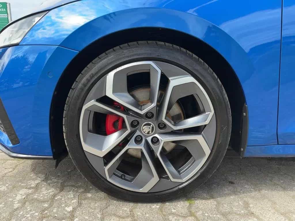 Skoda Octavia Combi 2.0 TDI RS Plus AHK,AUTOM.,ACC,LED 01/2023-photo-15