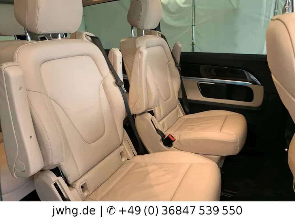Mercedes-Benz V-Class 300 d 4M AVANTGARDE Lang|7S|Distr.+|Pano|Night 10/2021-photo-4