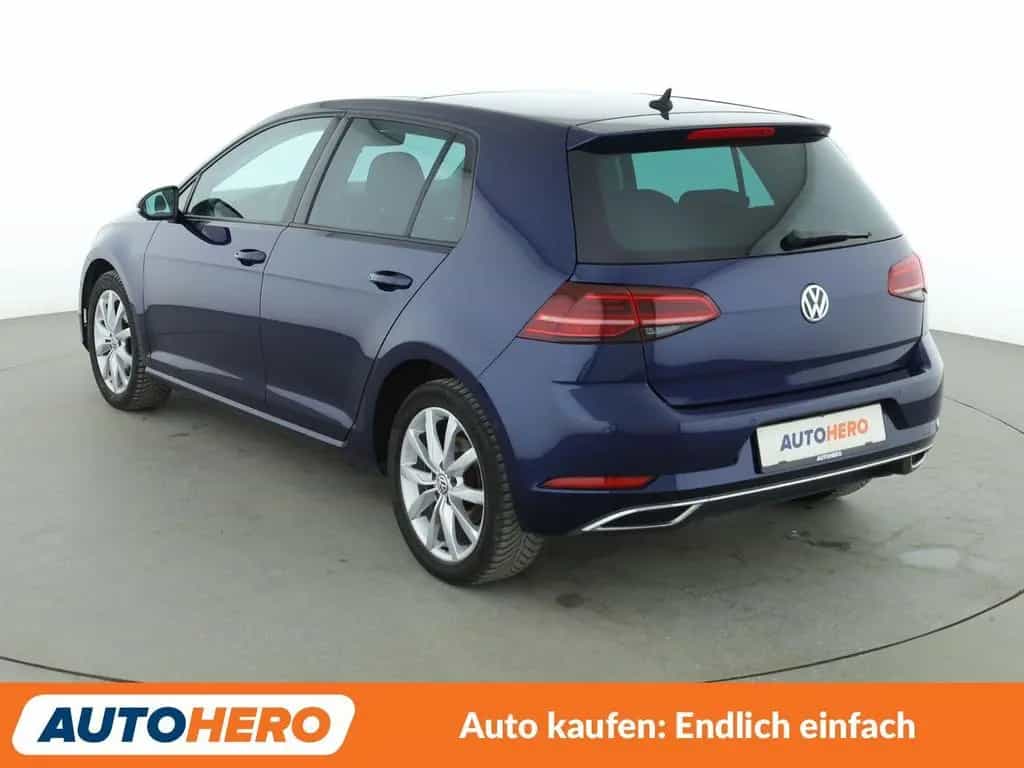 Volkswagen Golf VII 1.4 TSI Highline BlueMotion *NAVI*LED* 04/2017-photo-3