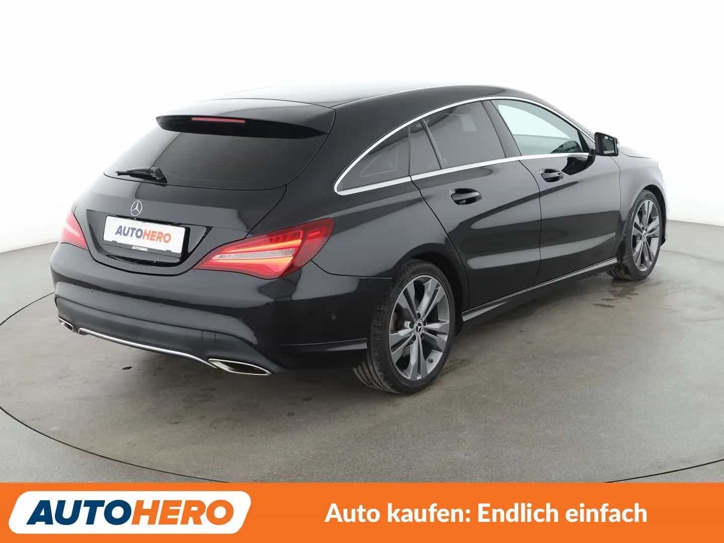Mercedes-Benz CLA-Class 200 Shooting Brake 11/2018-photo-5