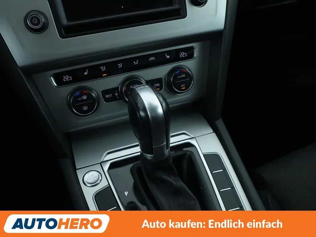 Volkswagen Passat 1.8 TSI Comfortline BlueMotion Aut.*PDC* 06/2016-photo-25